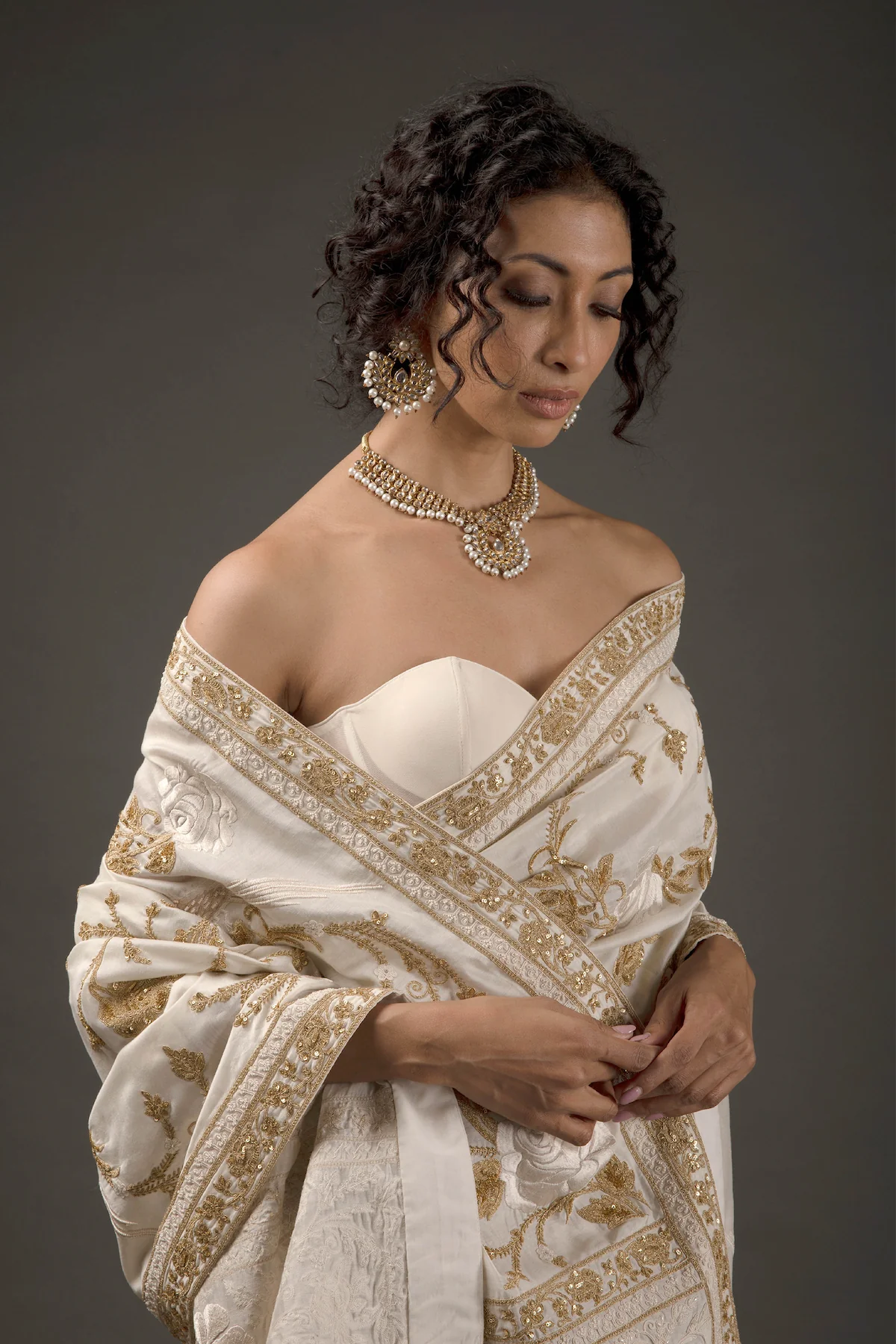 Ivory Chanderi Silk Embroidered Saree Set - Image 3