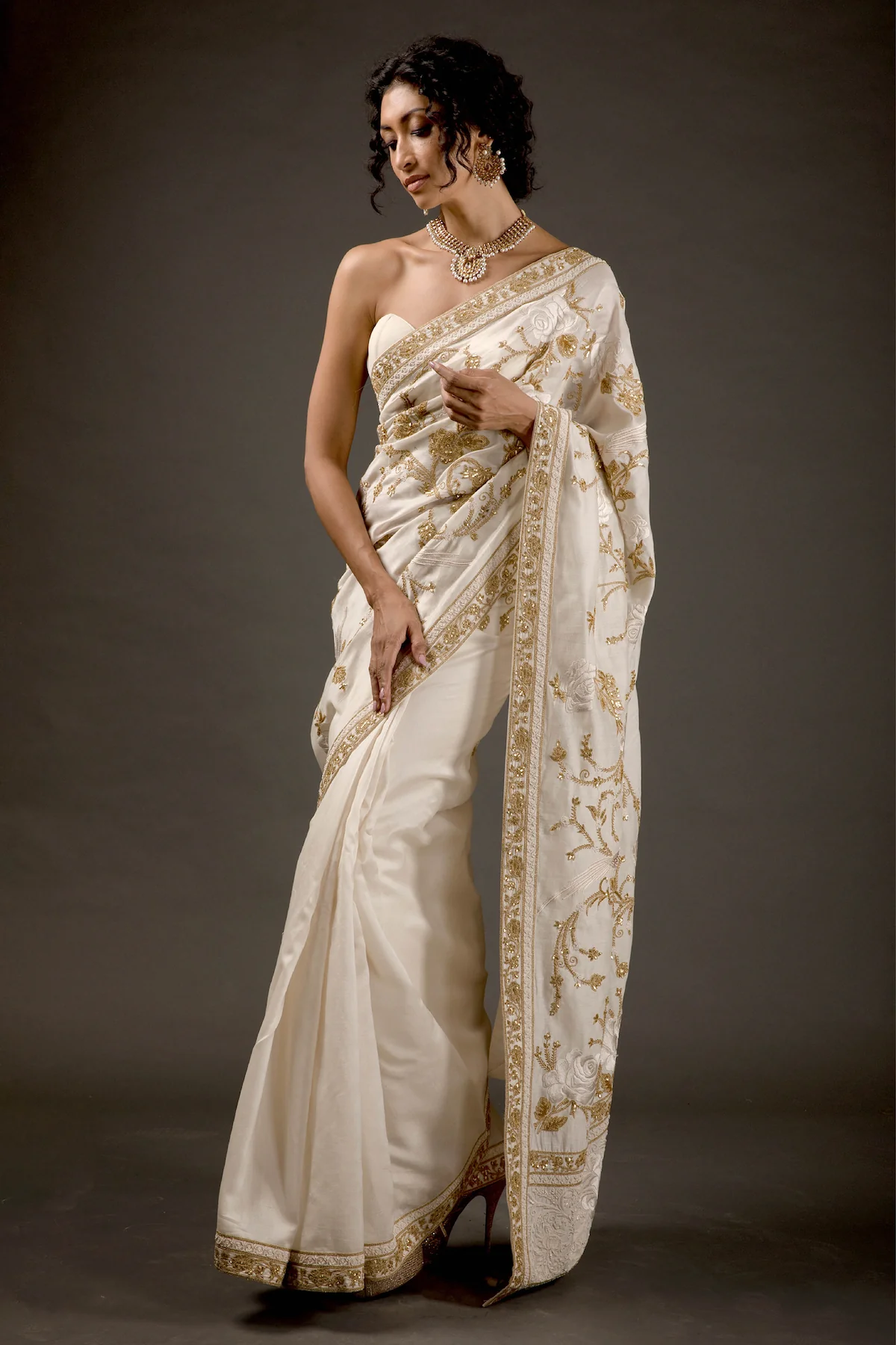 Ivory Chanderi Silk Embroidered Saree Set - Image 4