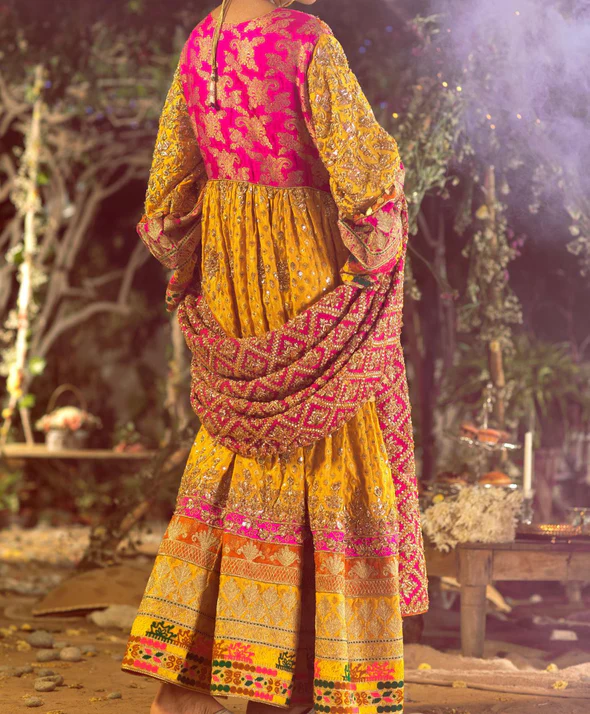 Regal Zardosi Bridal Couture Ensemble - Image 3