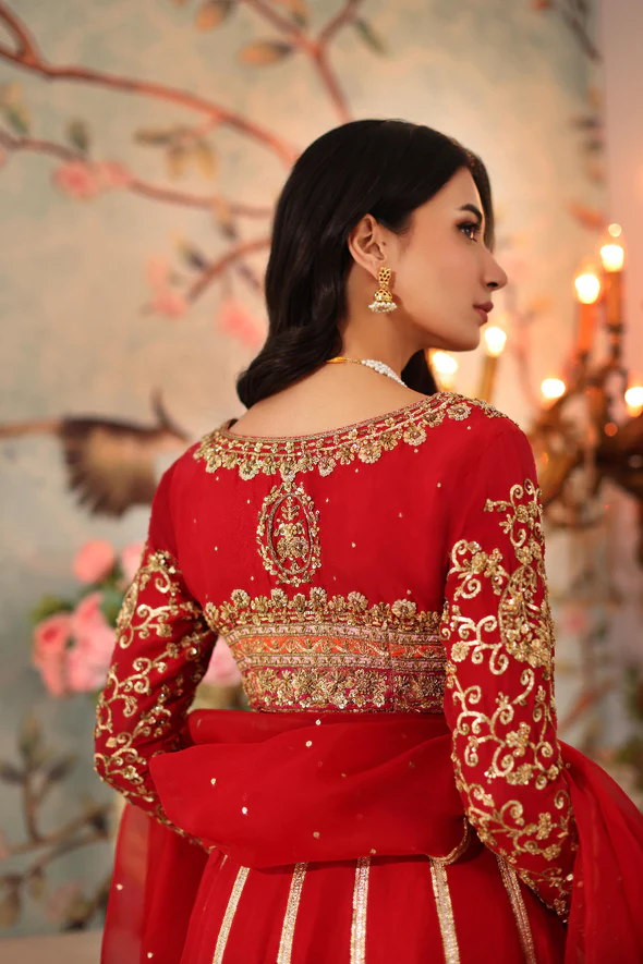 Raw Silk Bridal Skirt and Blouse Ensemble - Image 5