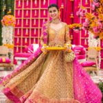 Luxury Yellow & Magenta Kalidaar Bridal Pishwas