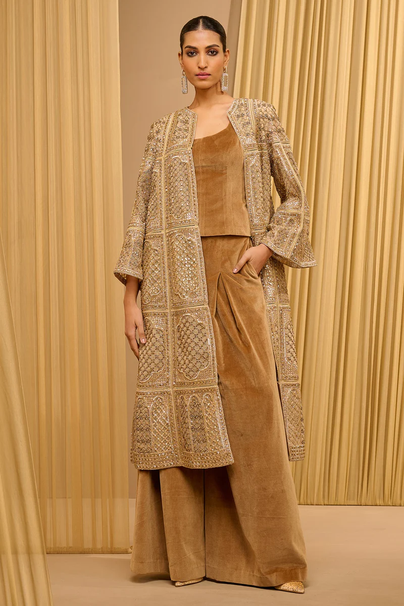 Shop Primary Image Shop Primary Image